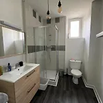 Apartment Joli T1 Avec Parking Gratuit